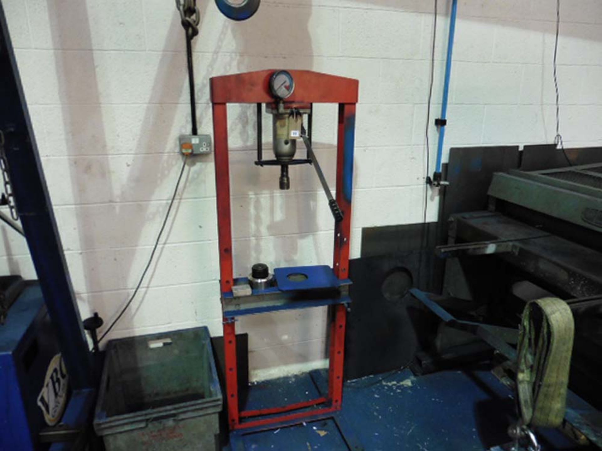 Sealey 15 ton capacity hydraulic press