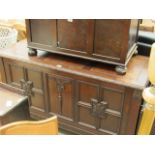 Large oak storage box with four floral decoration