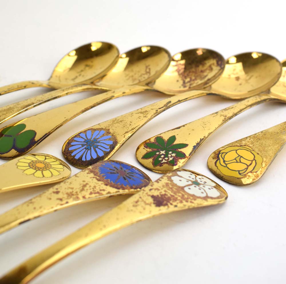 A set of twelve silver gilt and enamelled Christmas spoons, - Image 3 of 8