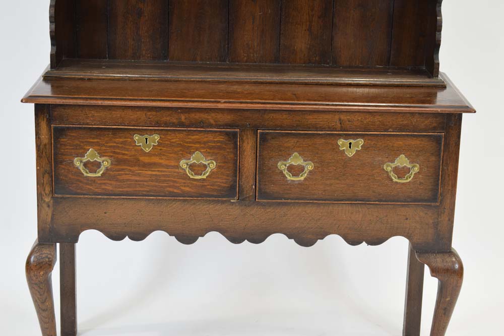 A Georgian-style oak dresser, the four-tier plate rack with a central cupboard, - Image 3 of 3