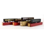 Twenty-seven Trix Twin OO gauge coaches including Pullman examples, dining coaches and others,