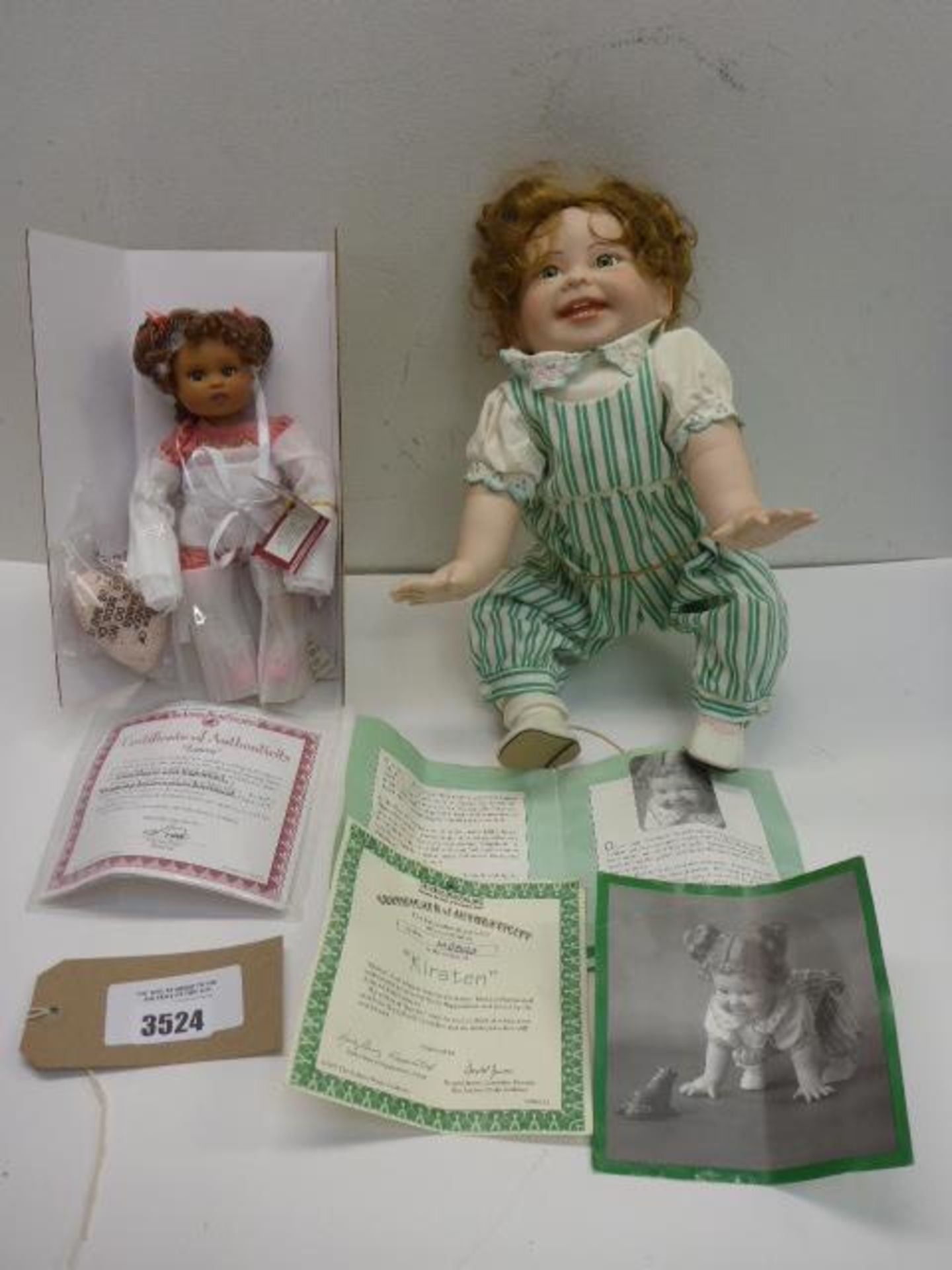 2 collectable dolls : The Ashton Drake Galleries 'Kirsten' doll No. M0542 and 'Laura' doll (both