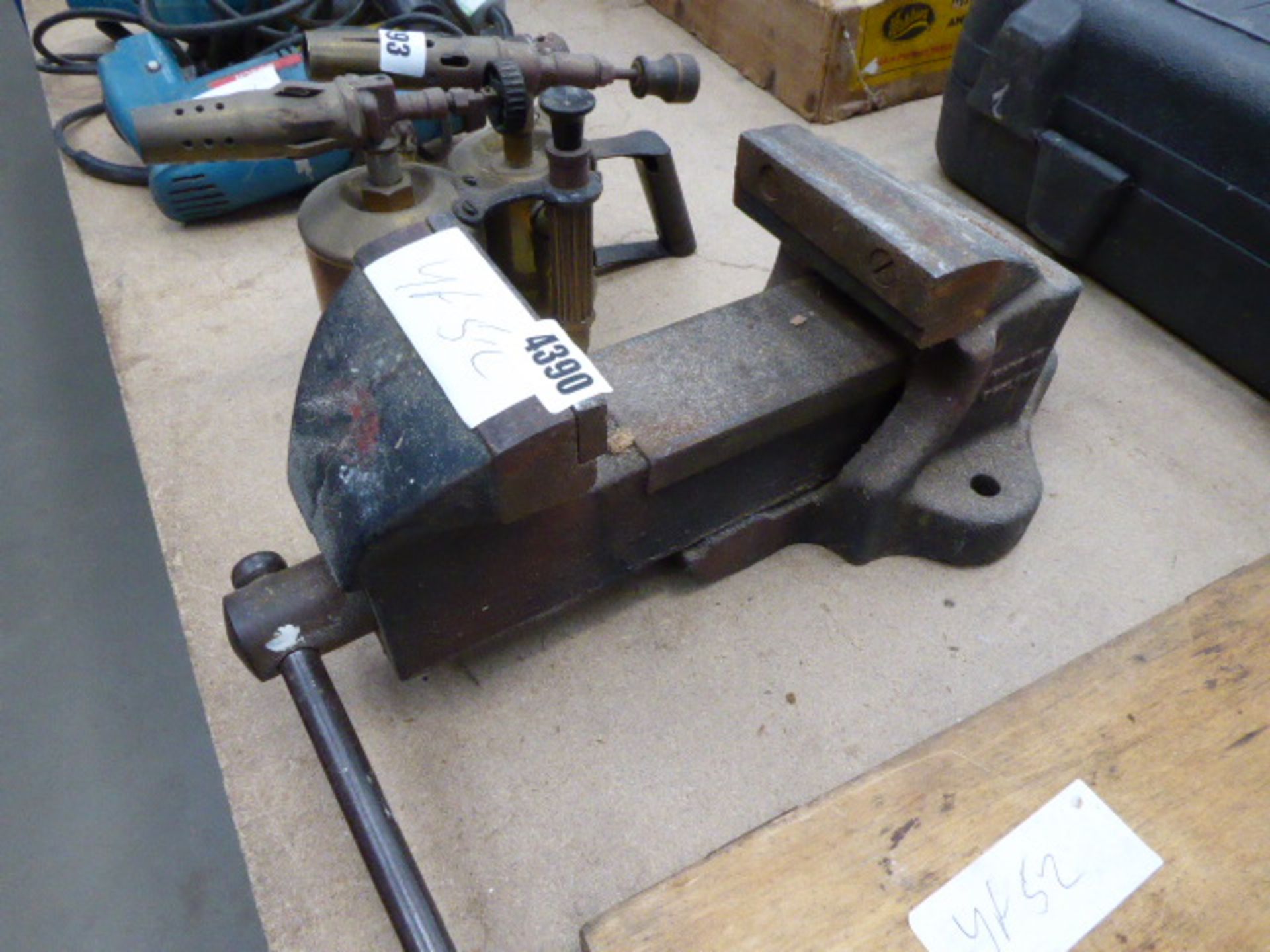 Wooden 186B vice