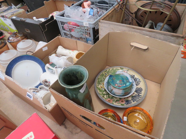 A box containing commemorative ale mugs, poppy decorated vase, log shaped bowl and Chinese vases