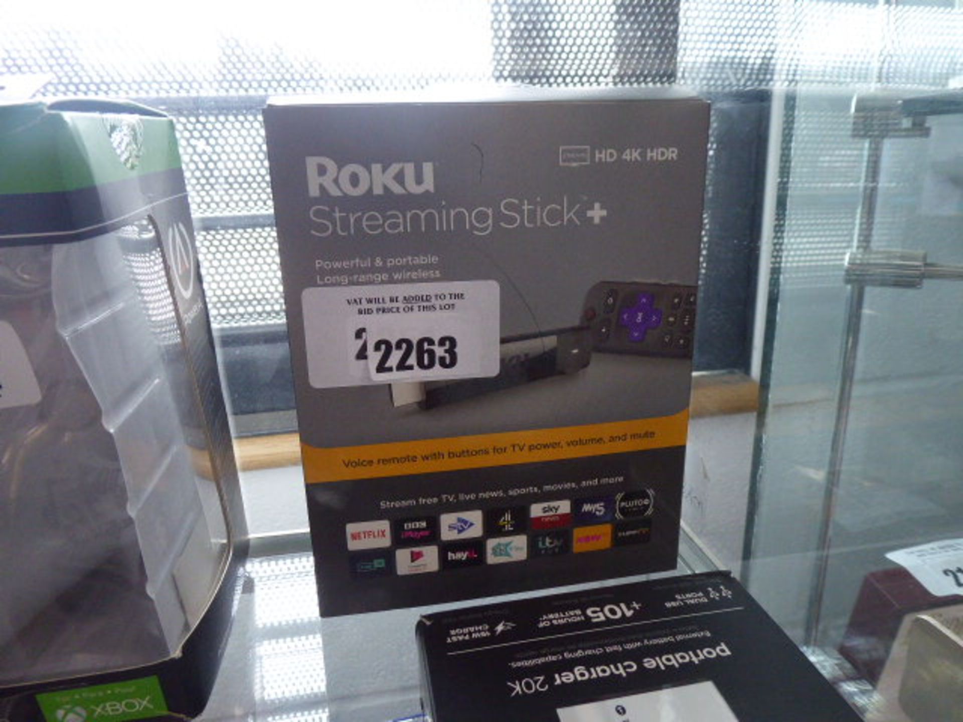 2351 Roku streaming stick + in box