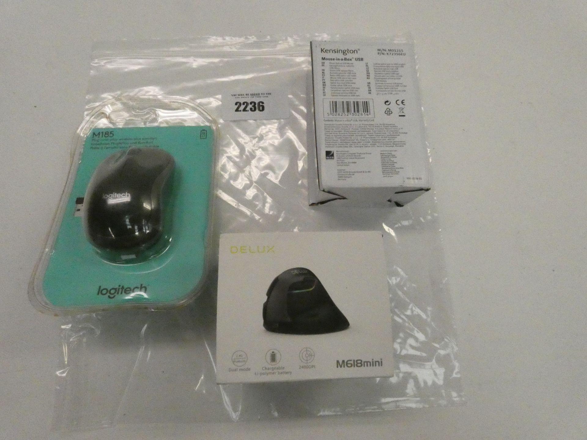 3x PC mice; Delux M618mini, Logitech M185 and Kensington USB mouse