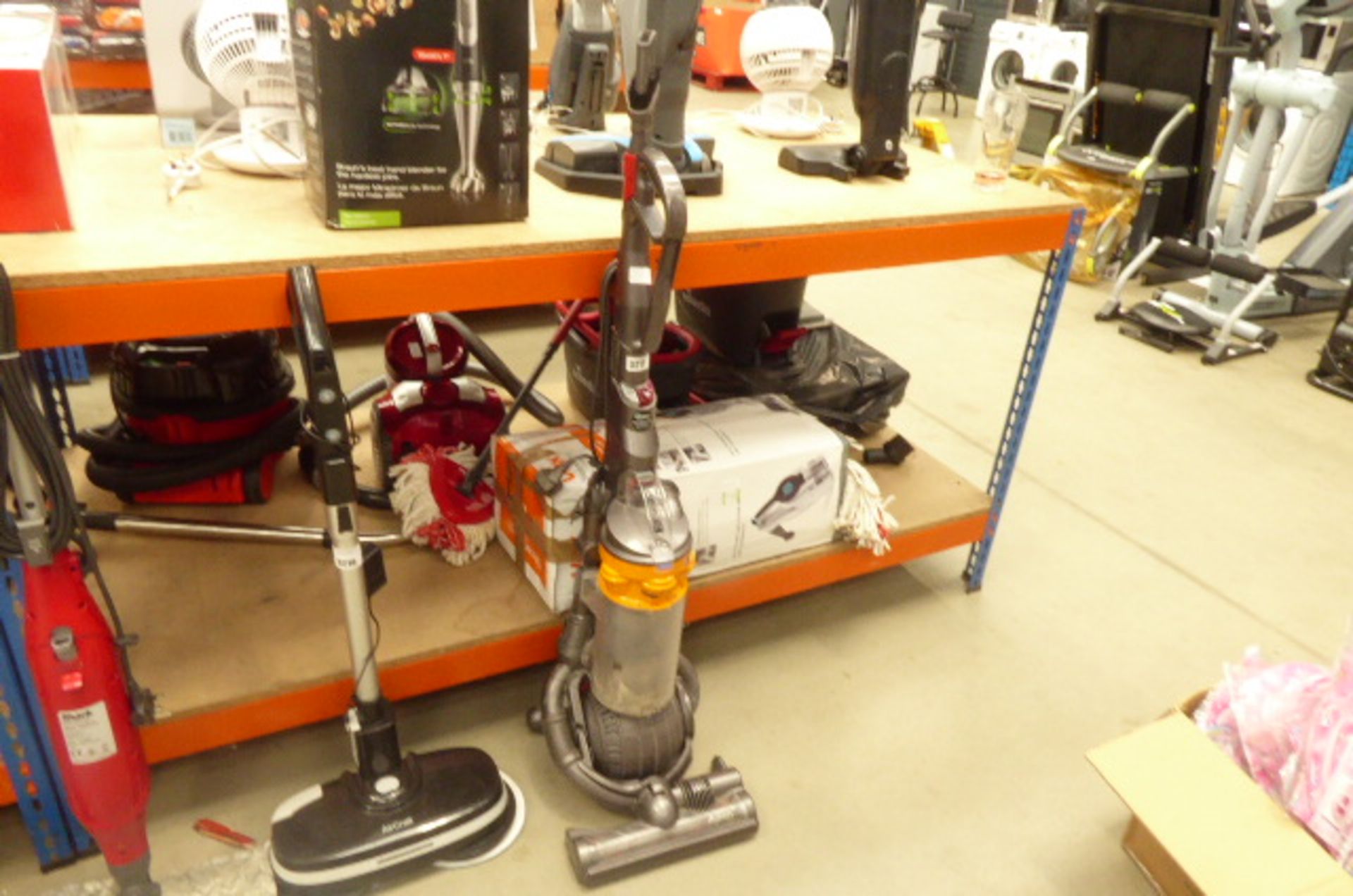 Upright DC25 vacuum cleaner