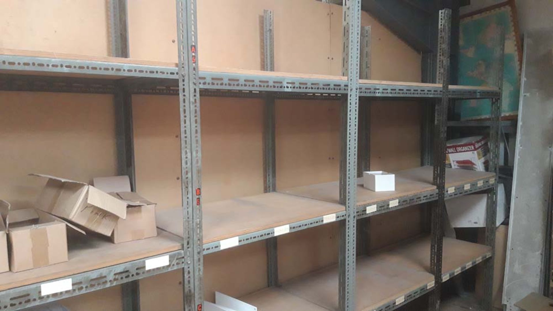 Approx. 33 bays of assorted size bolted storage racks by Erecto and Handy (This lot is being sold in