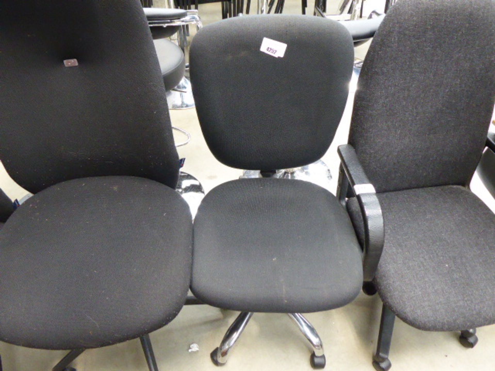 Black cloth swivel chair