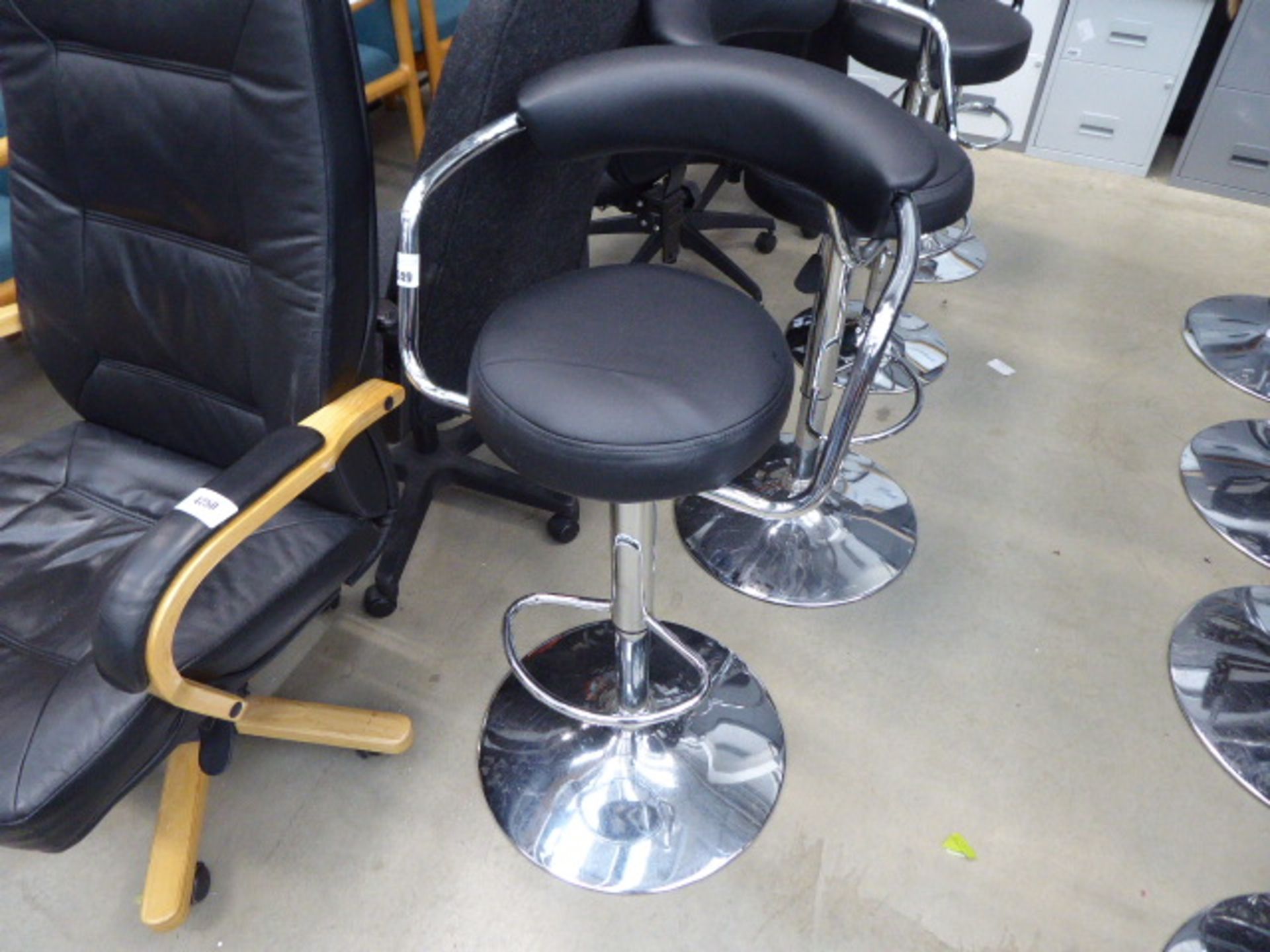 2483 2 black chrome based bar stools