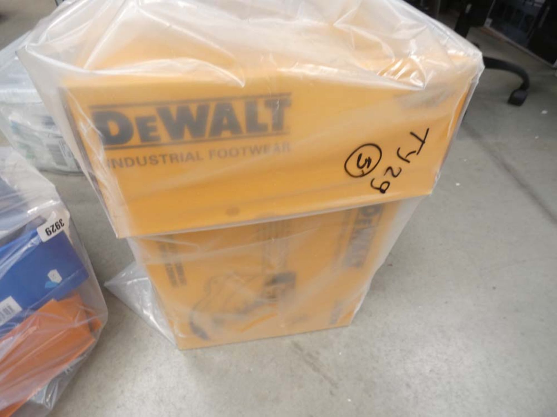 3 boxed pairs of Dewalt safety boots - Image 2 of 2