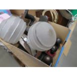 Box of mainly Stanley planes and two opaque and glass lamp shades