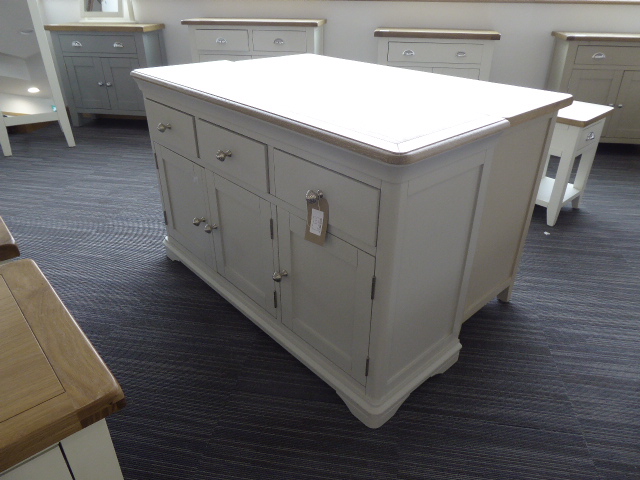 Ashbourne Grey Painted 3 Door Large Sideboard (27) - Image 3 of 3