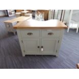 Hampshire Grey Painted Oak Small 2 Door Sideboard (22)