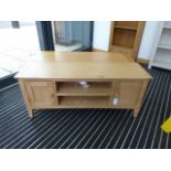 Malvern Shaker Grey Painted Oak Small TV Unit (24a)