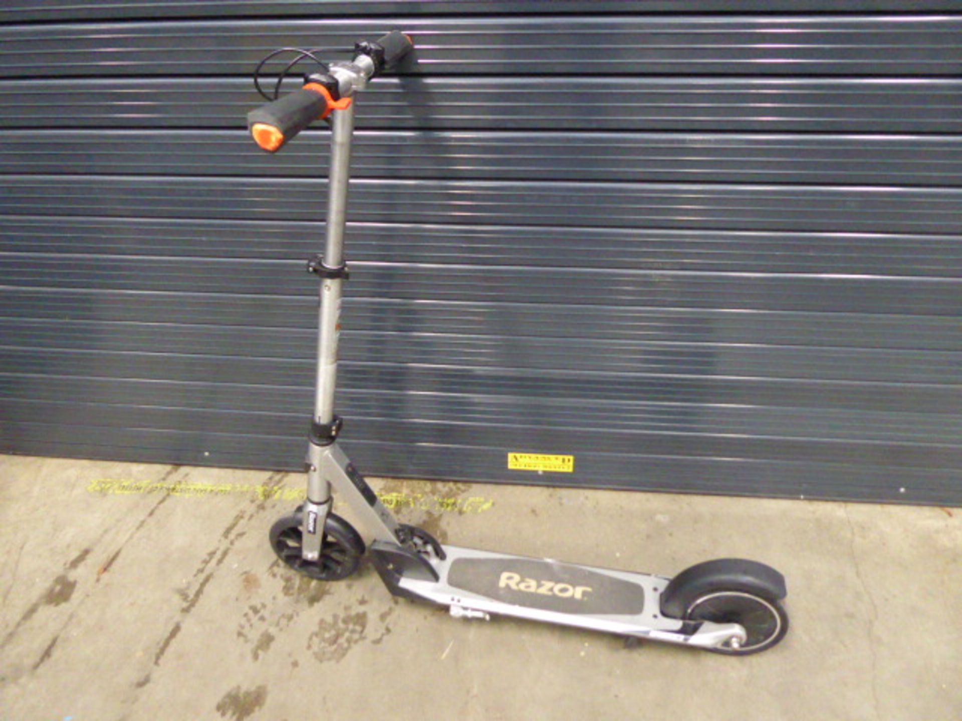 Razor electric scooter, no charger