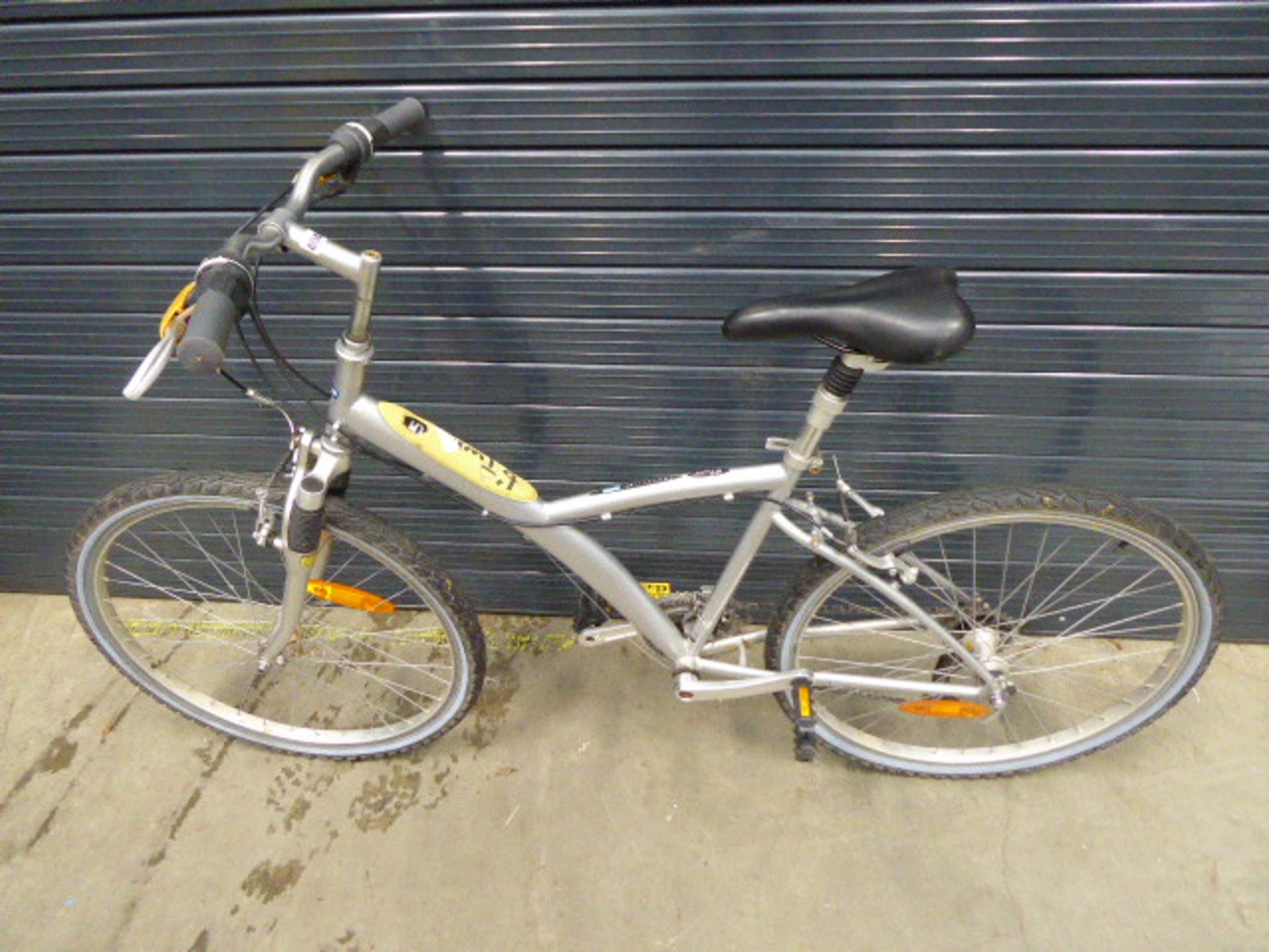 Gents bike in silver