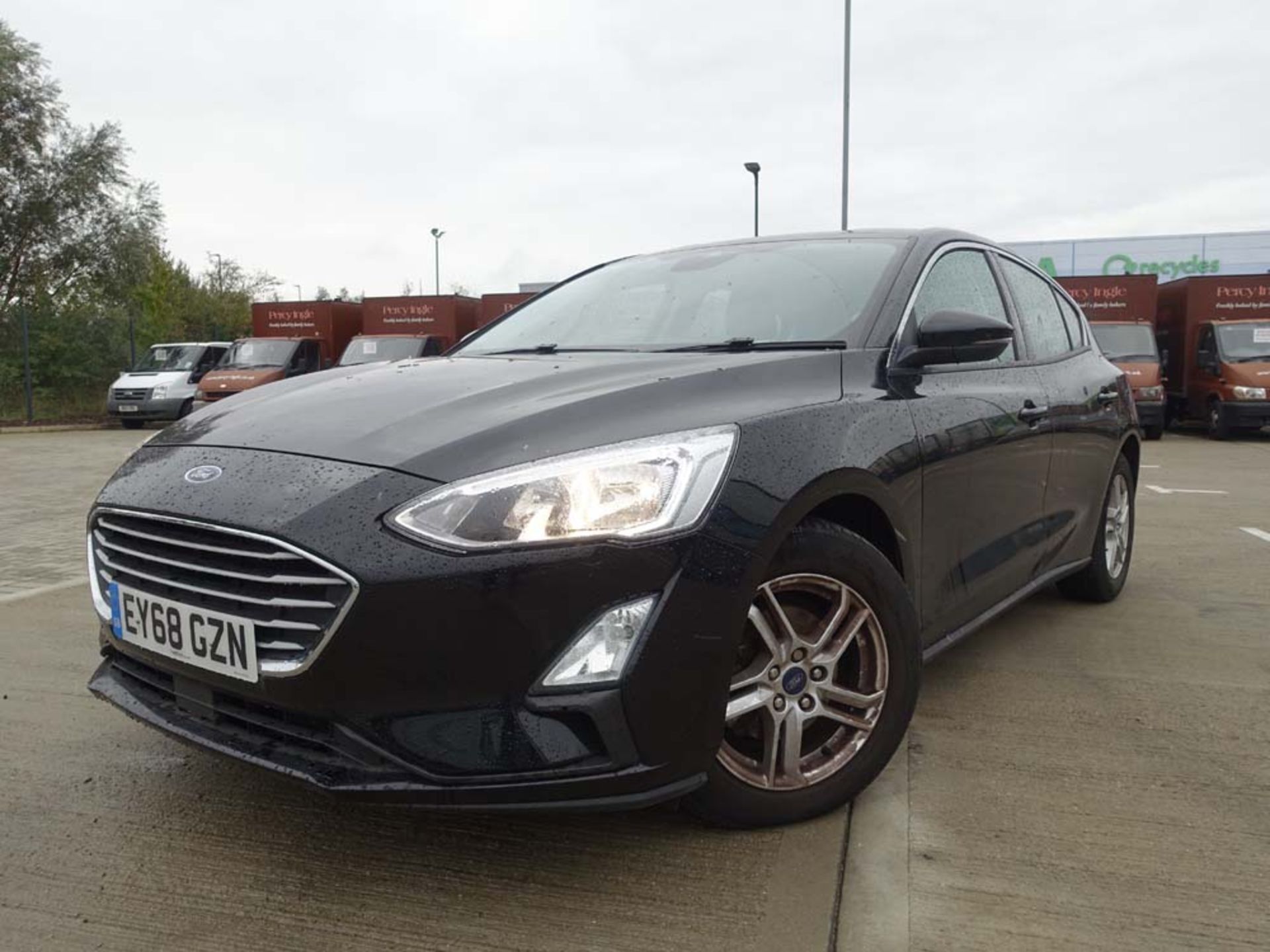 EY68 GZN, 2018 (68) Ford Focus Zetec TDCi 1499cc diesel, 5 door hatchback, 18,200 miles, MOT 28.12. - Image 3 of 10