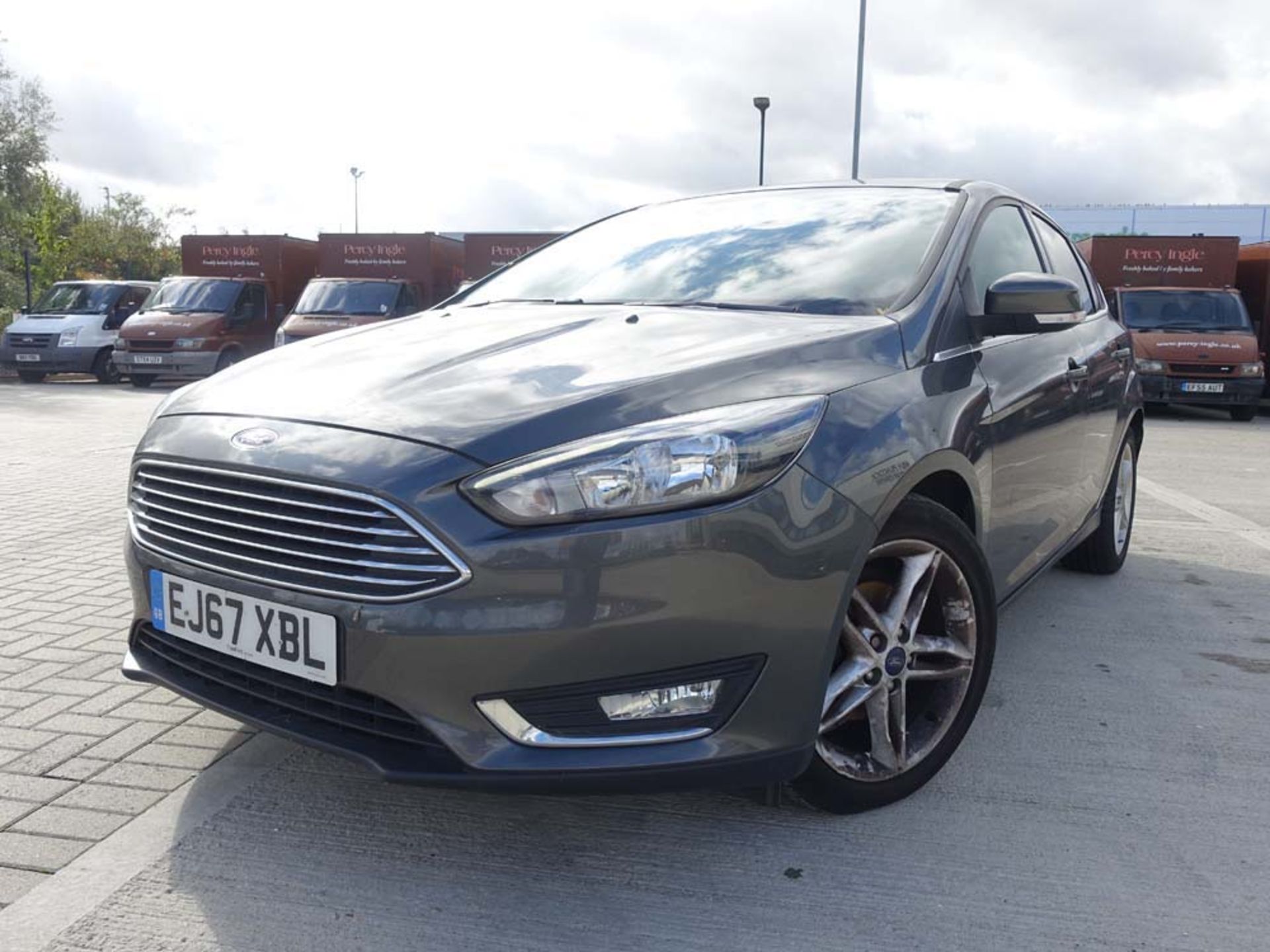 EJ67 XBL, 2017 (67) Ford Focus Titanium TDCi, 1499cc diesel, 5 door hatchback, 21,100 miles, MOT - Image 2 of 10