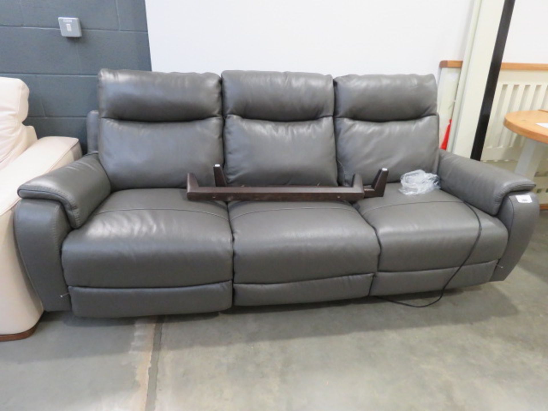 3 seater grey leather sofa (recliner)