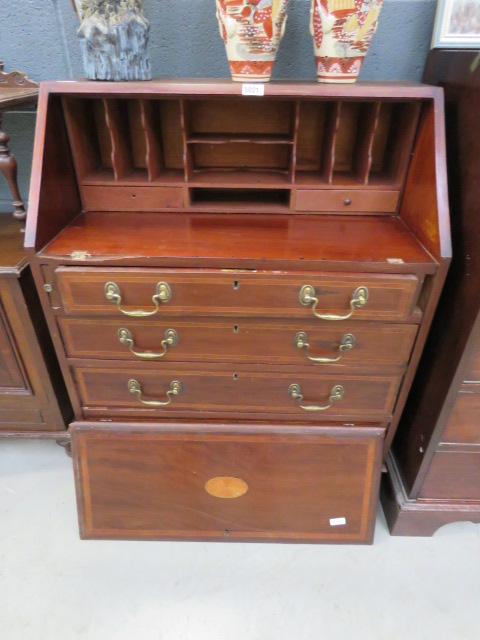 Dark wood bureau