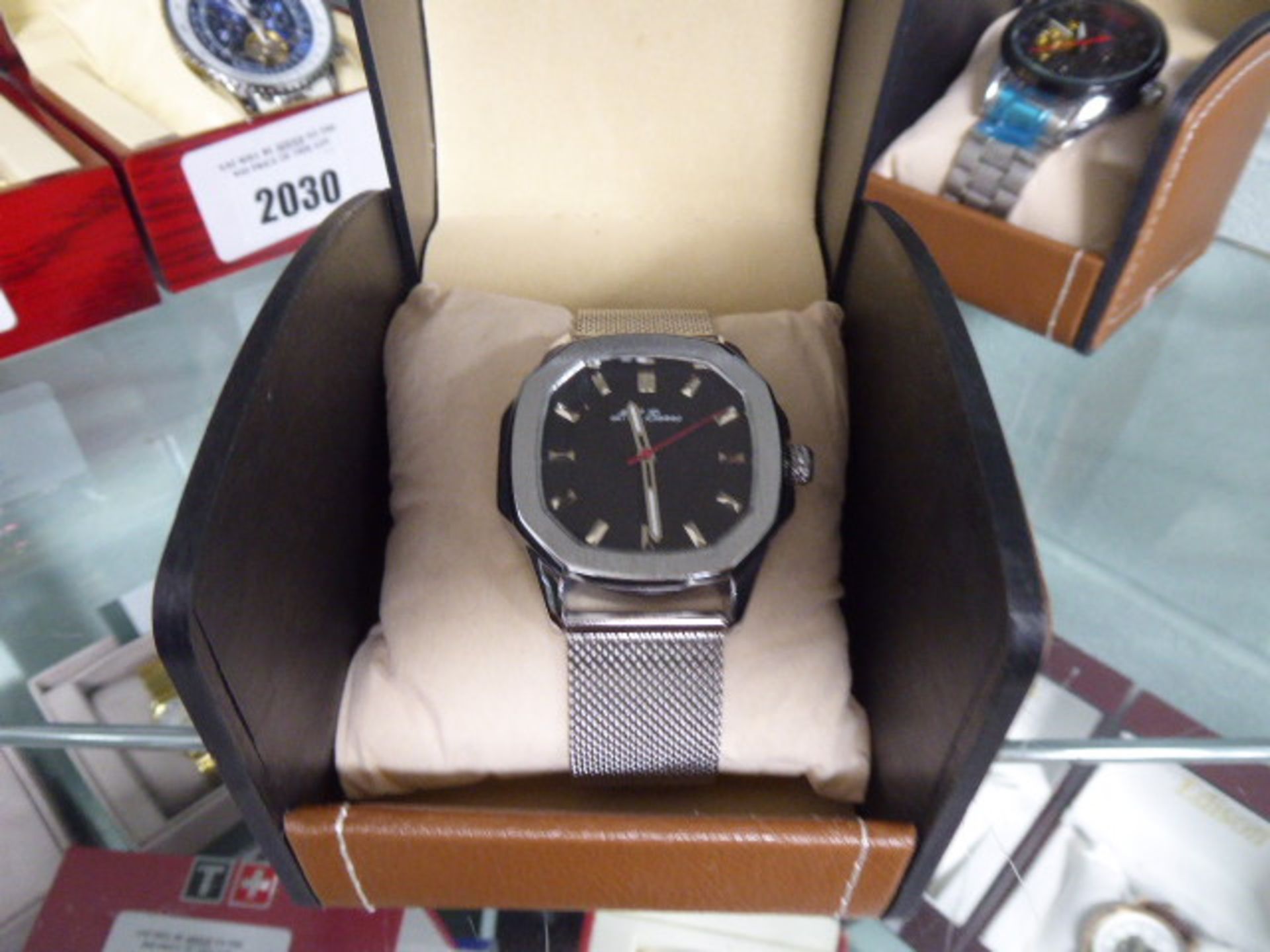 LA Banus metal strap black dial wristwatch with box