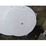 1119 Circular plastic garden table