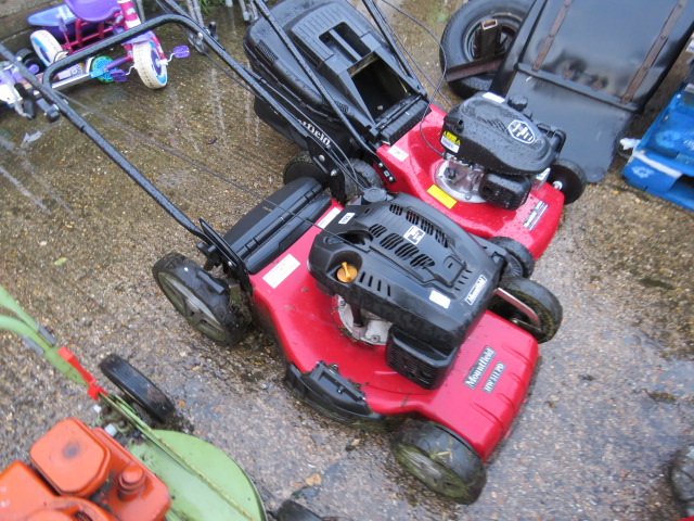 Mount Field W11 PD petrol engine lawn mower