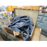 (2346) Vintage suitcase containing small quantity of period clothing