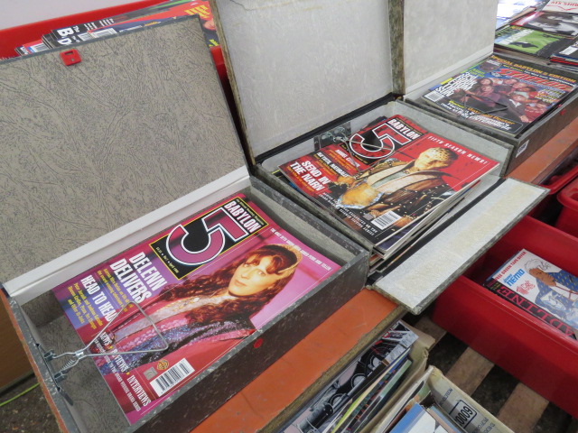 Table top of various sci-fi magazines - Image 3 of 3