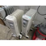 (82) 2 electric Dimplex portable heaters