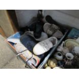 Crate of used shoes incl. Nikes, Clarkes, etc.