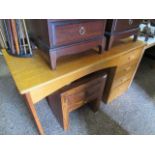 Mid century teak and oak 4 drawer kneehole desk
