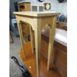 Maple hall table