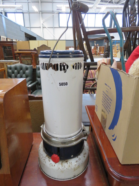 Paraffin heater