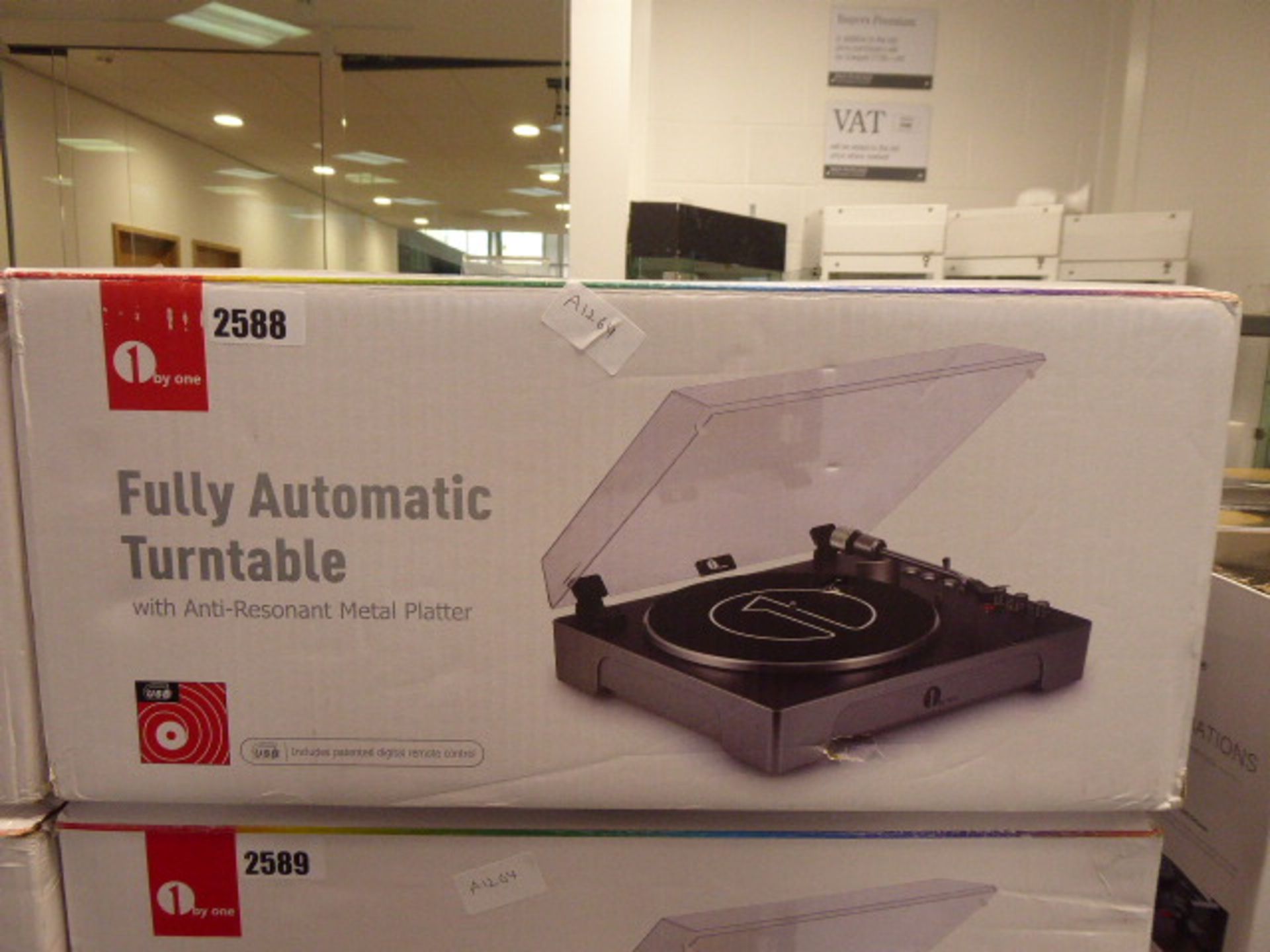 One by One fully automatic turntable in box