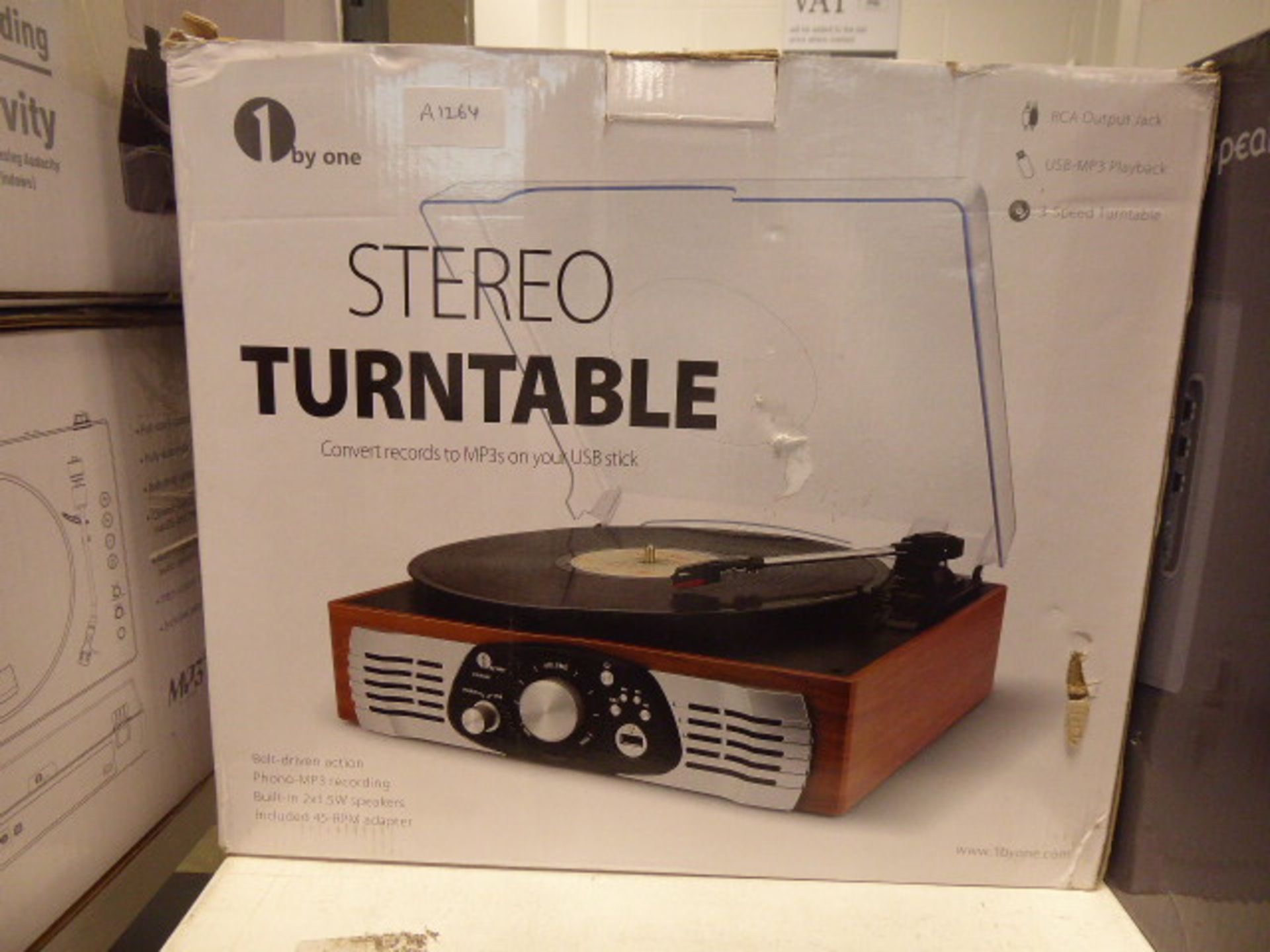 One by one stereo turntable in box