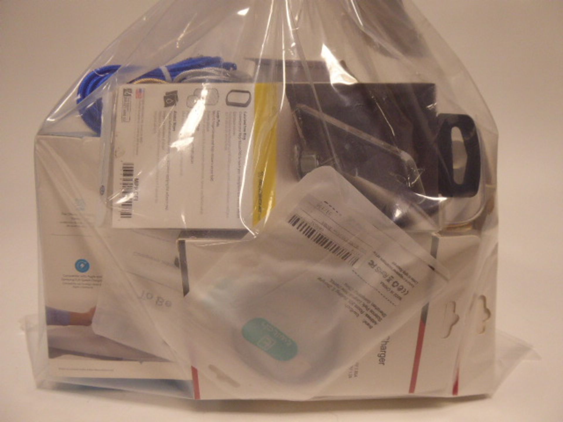 Bag of mobile phone wireless fast chargers, adapters, and charging cables - Image 2 of 3