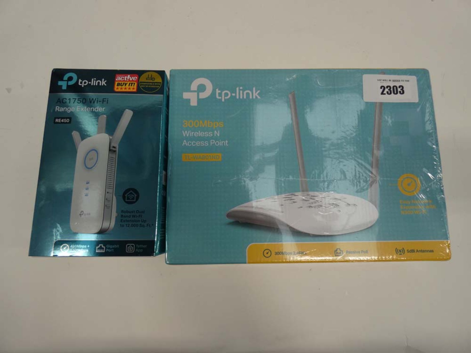 TP-Link TL-WA801ND WiFi router and TP-Link AC1750 WiFi range extender