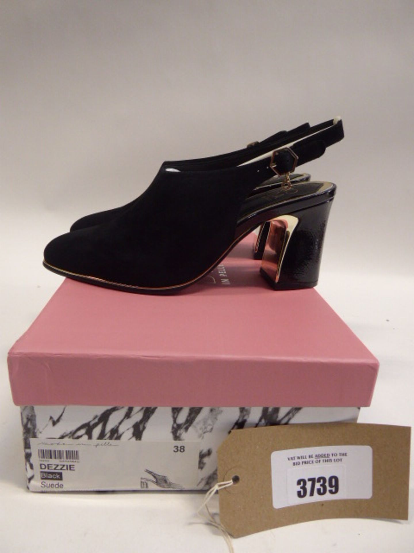 Moda in Pelle Dezzie black suede heels size EU 38