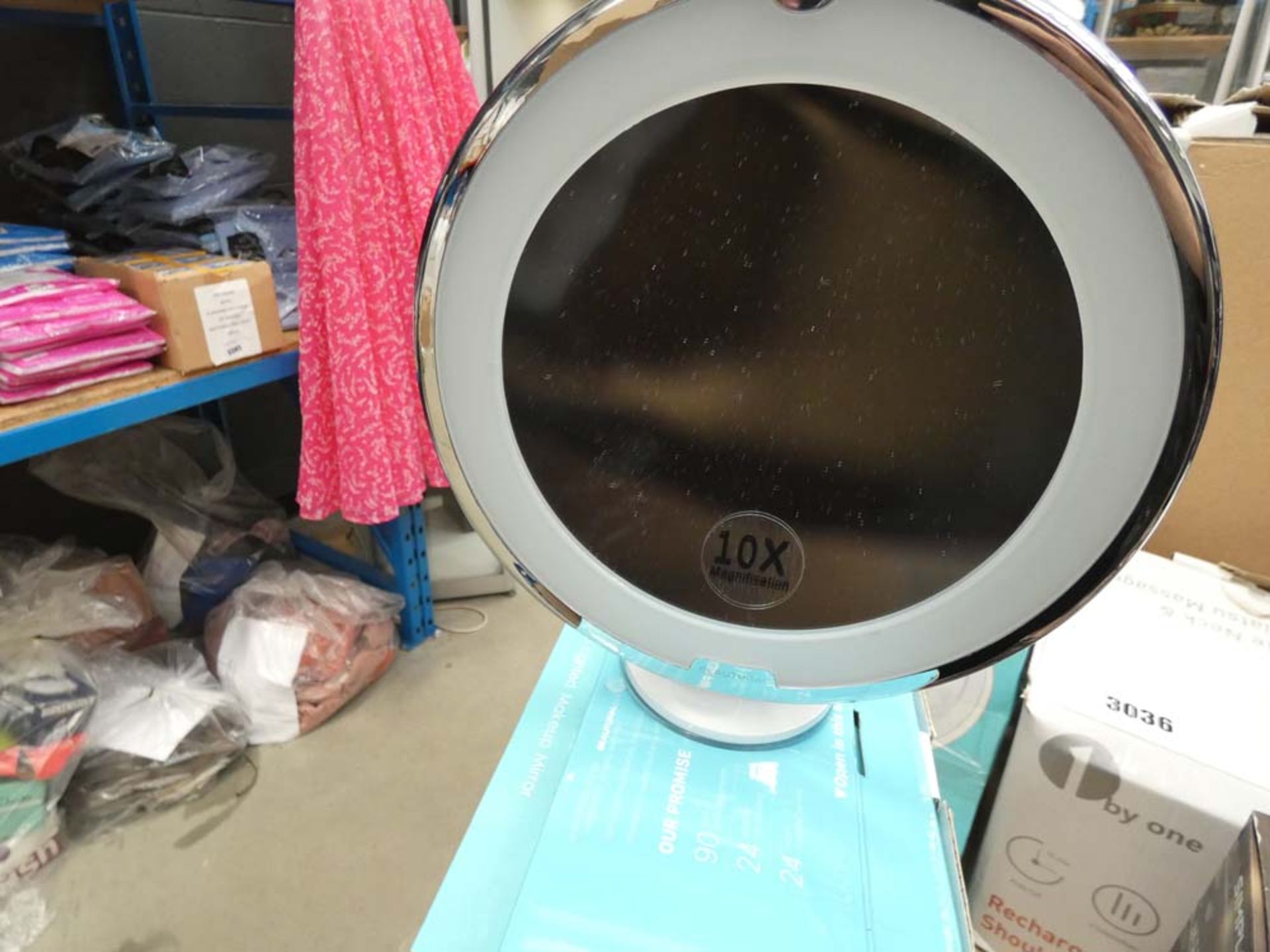 6 LED lighted makeup mirrors