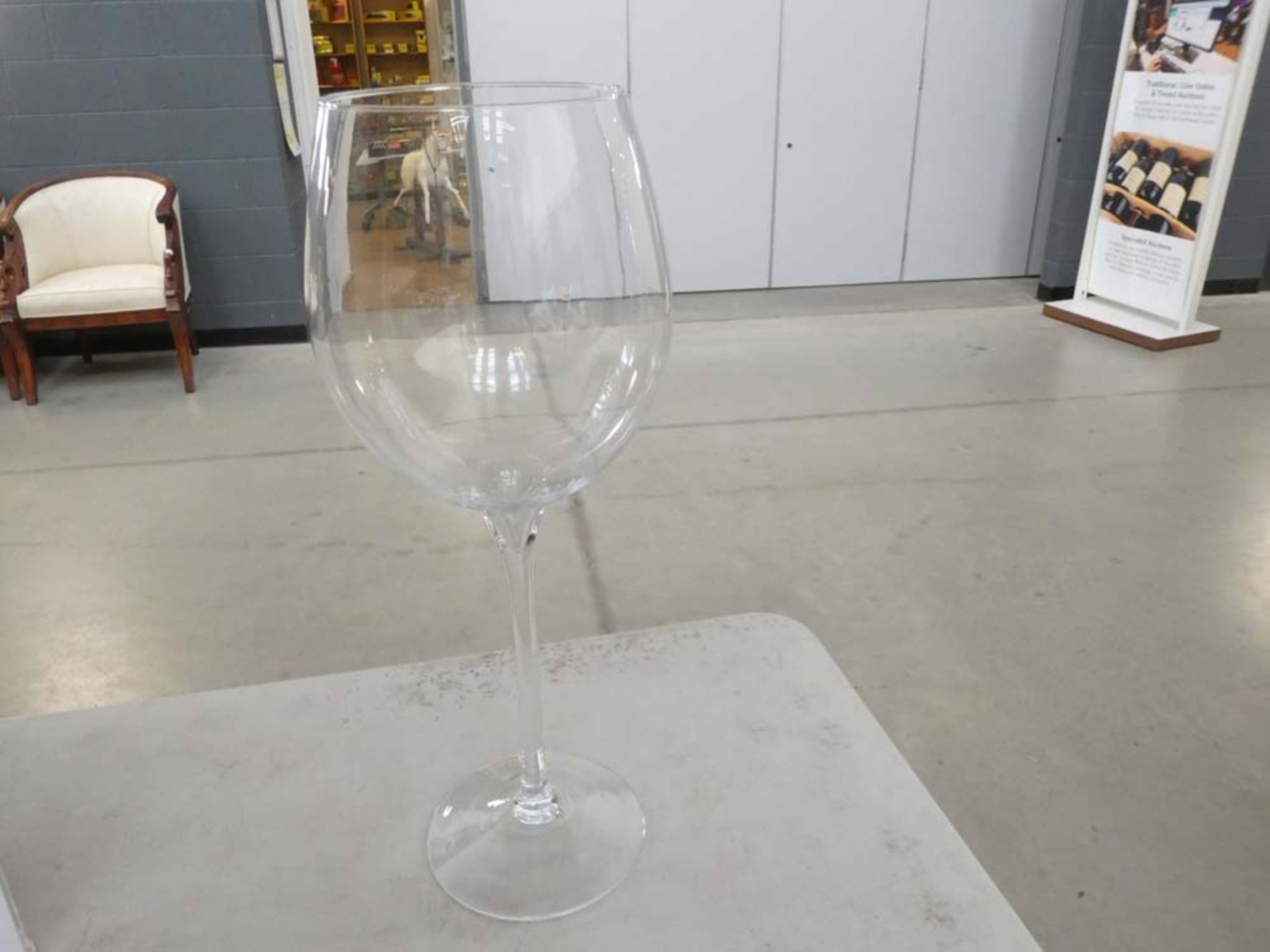 Boxed decorative wine glass