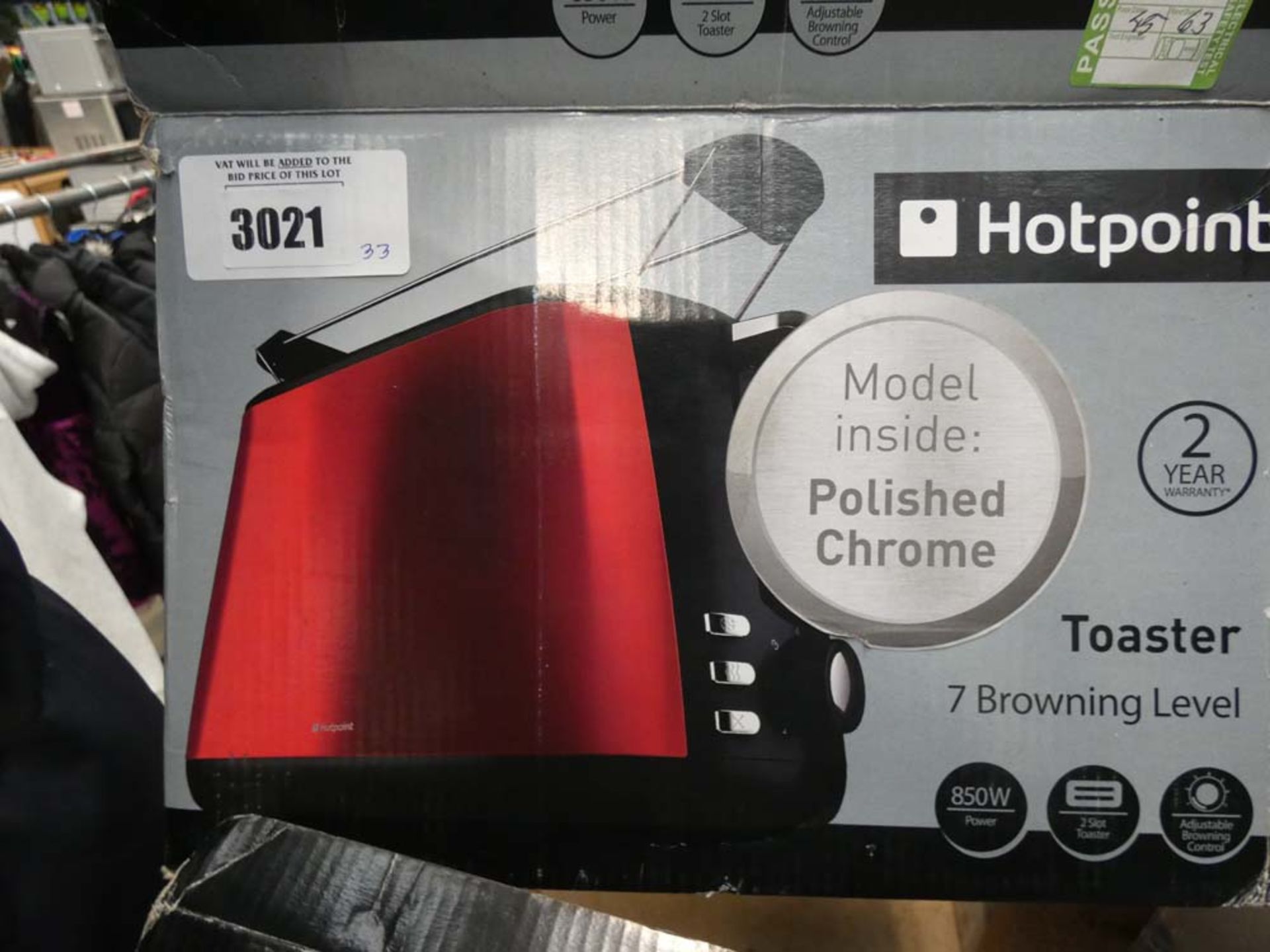 Boxed Hotpoint toaster - Image 2 of 2