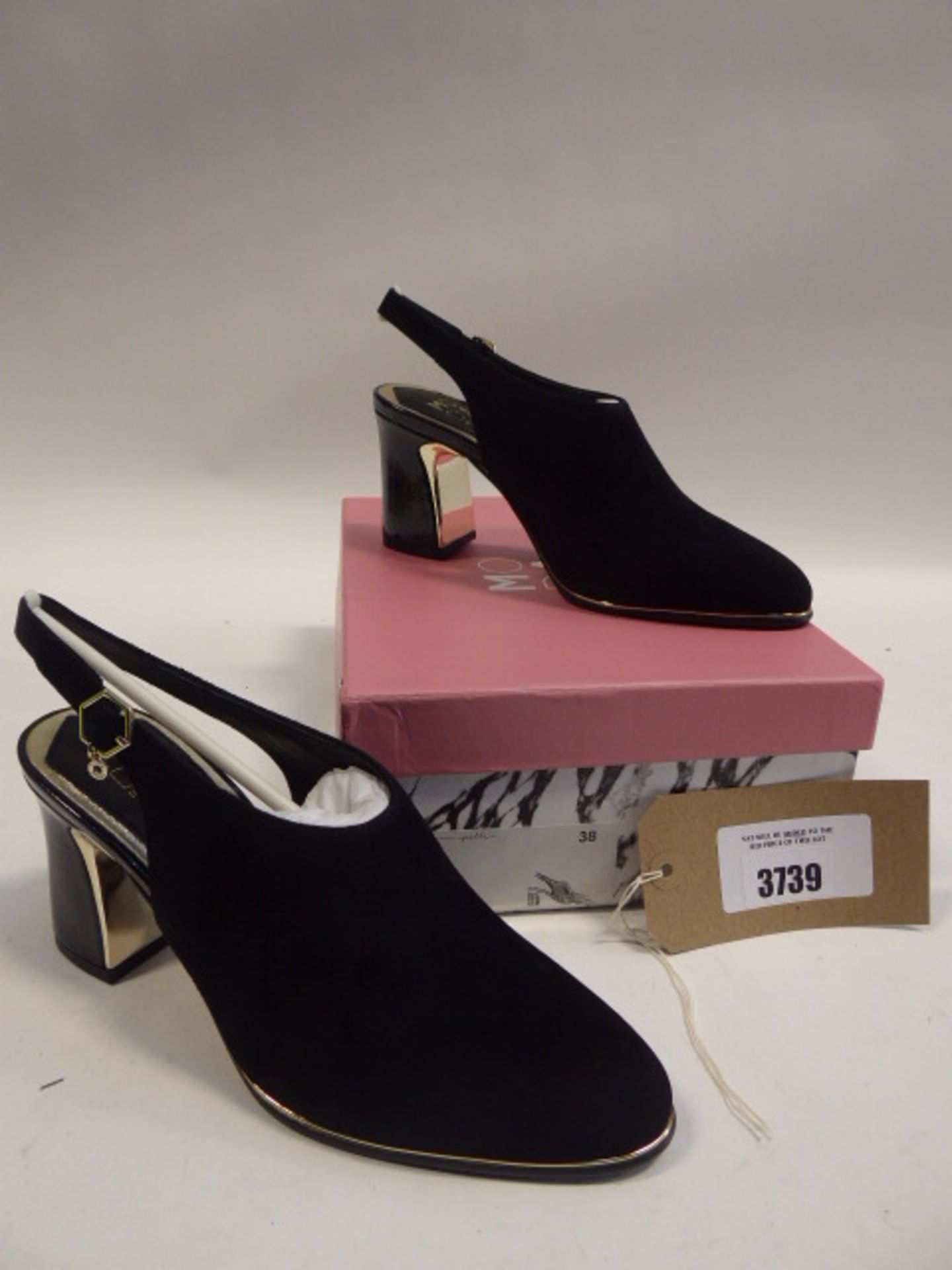 Moda in Pelle Dezzie black suede heels size EU 38 - Image 2 of 2