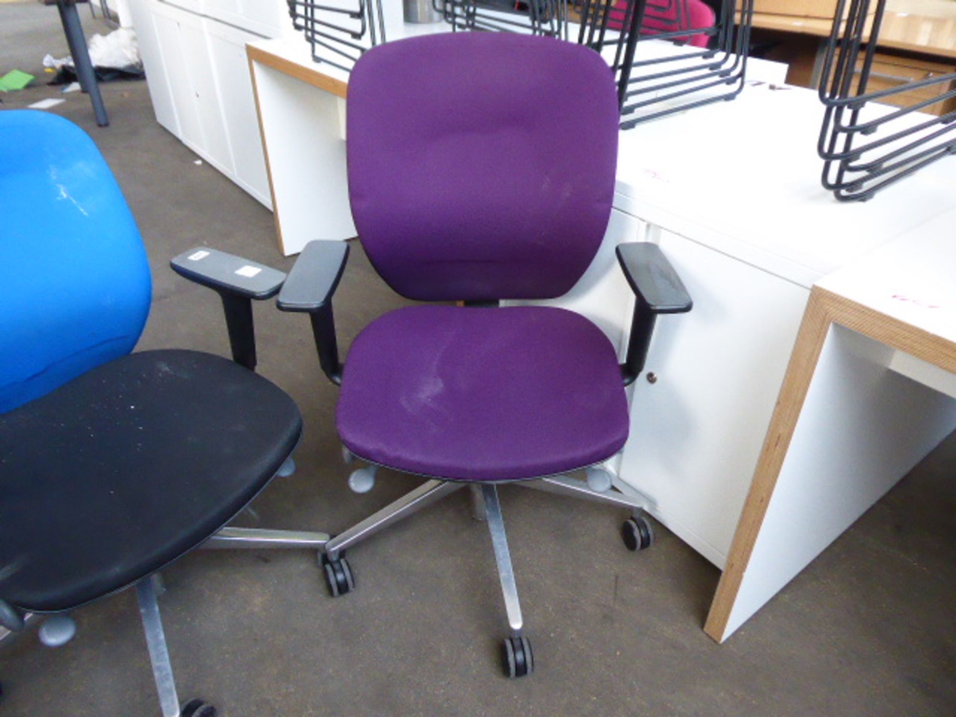 A set of 6 orange box colourful swivel armchairs on chrome bases - Image 3 of 6