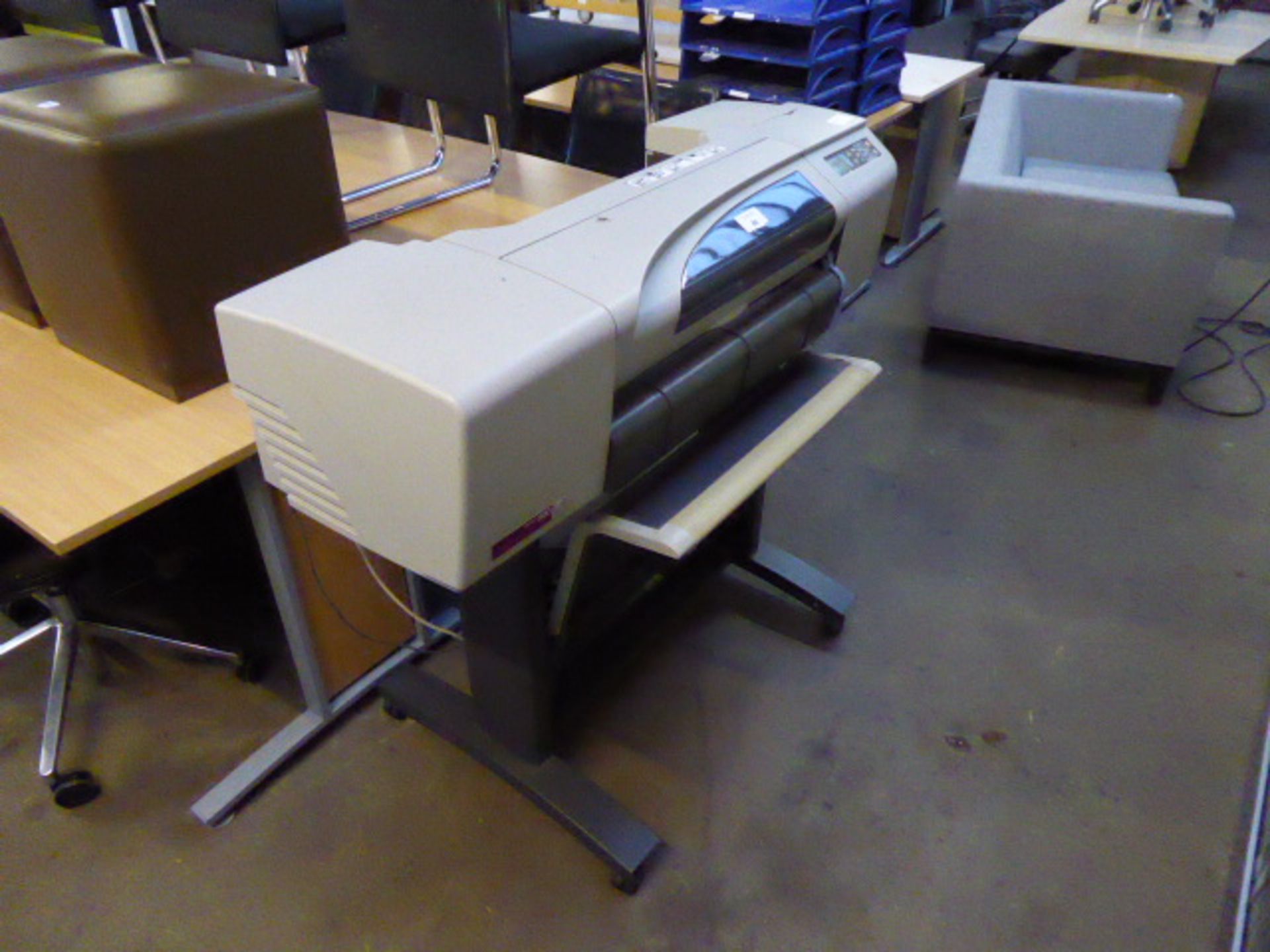 Hewlett Packard Design Jet 500 wide format printer on mobile stand