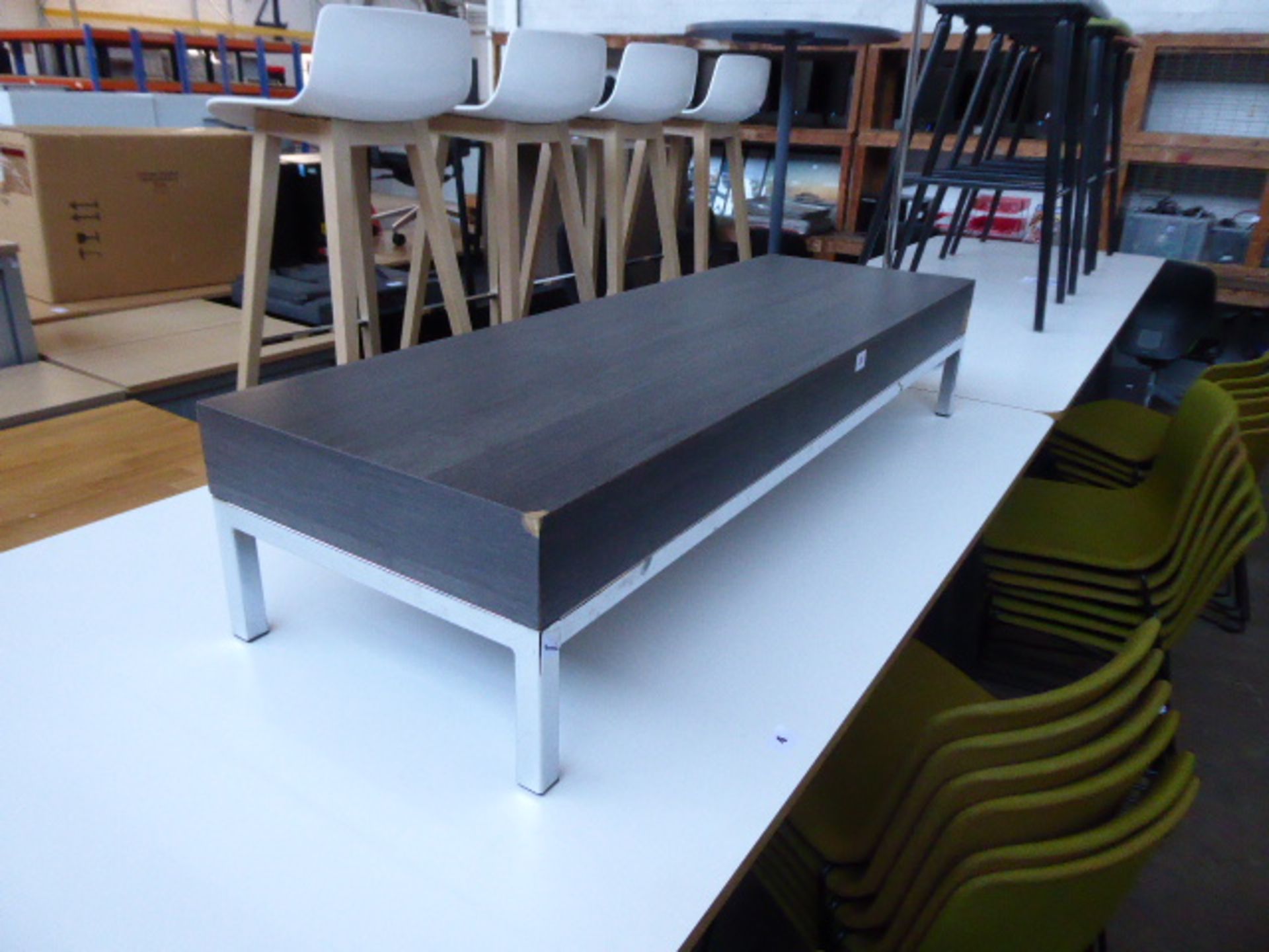 120cm x 40cm Allermuir low level coffee table with chrome frame - Image 3 of 3