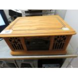 (2511) Wooden cased turntable
