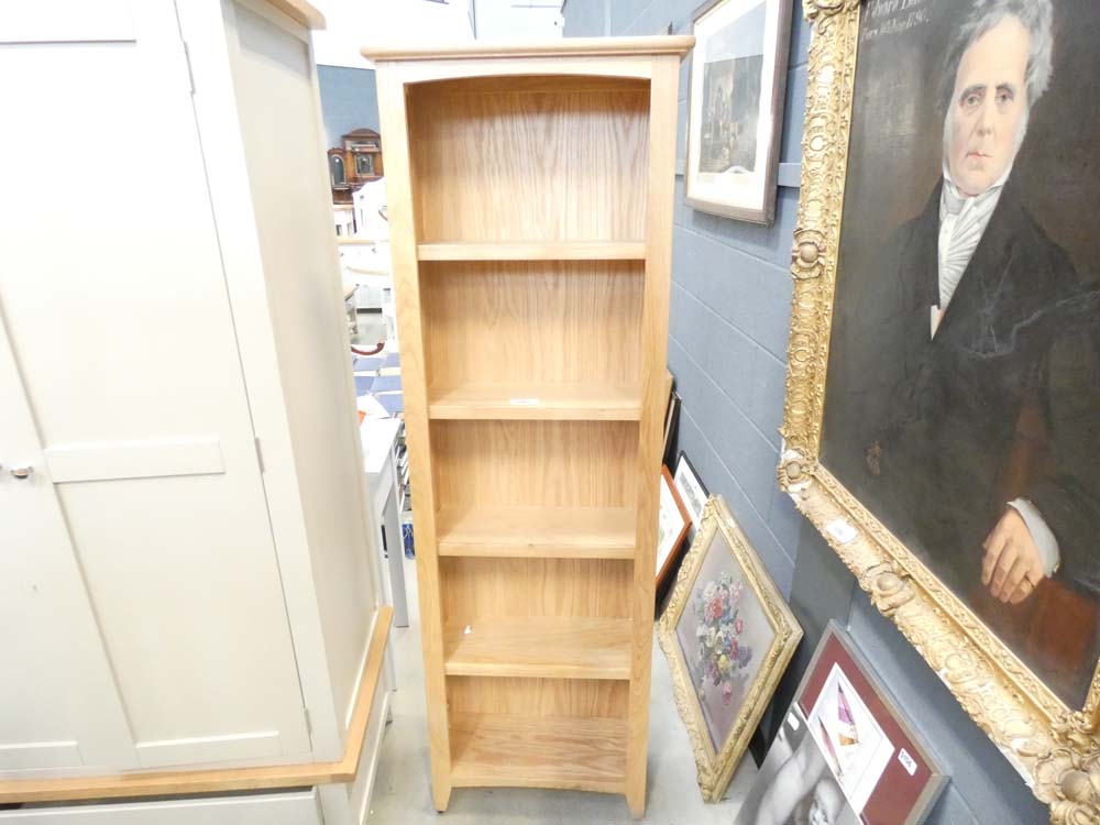 Gloucester Oak Tall Narrow Bookcase (30)