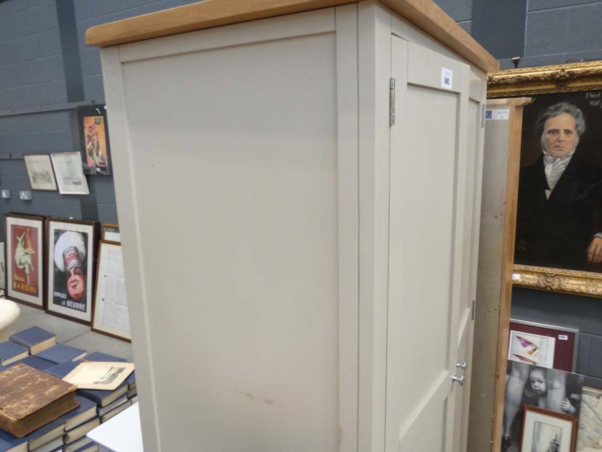 Suffolk Grey Painted Oak Gents Wardrobe (1) - Image 5 of 5